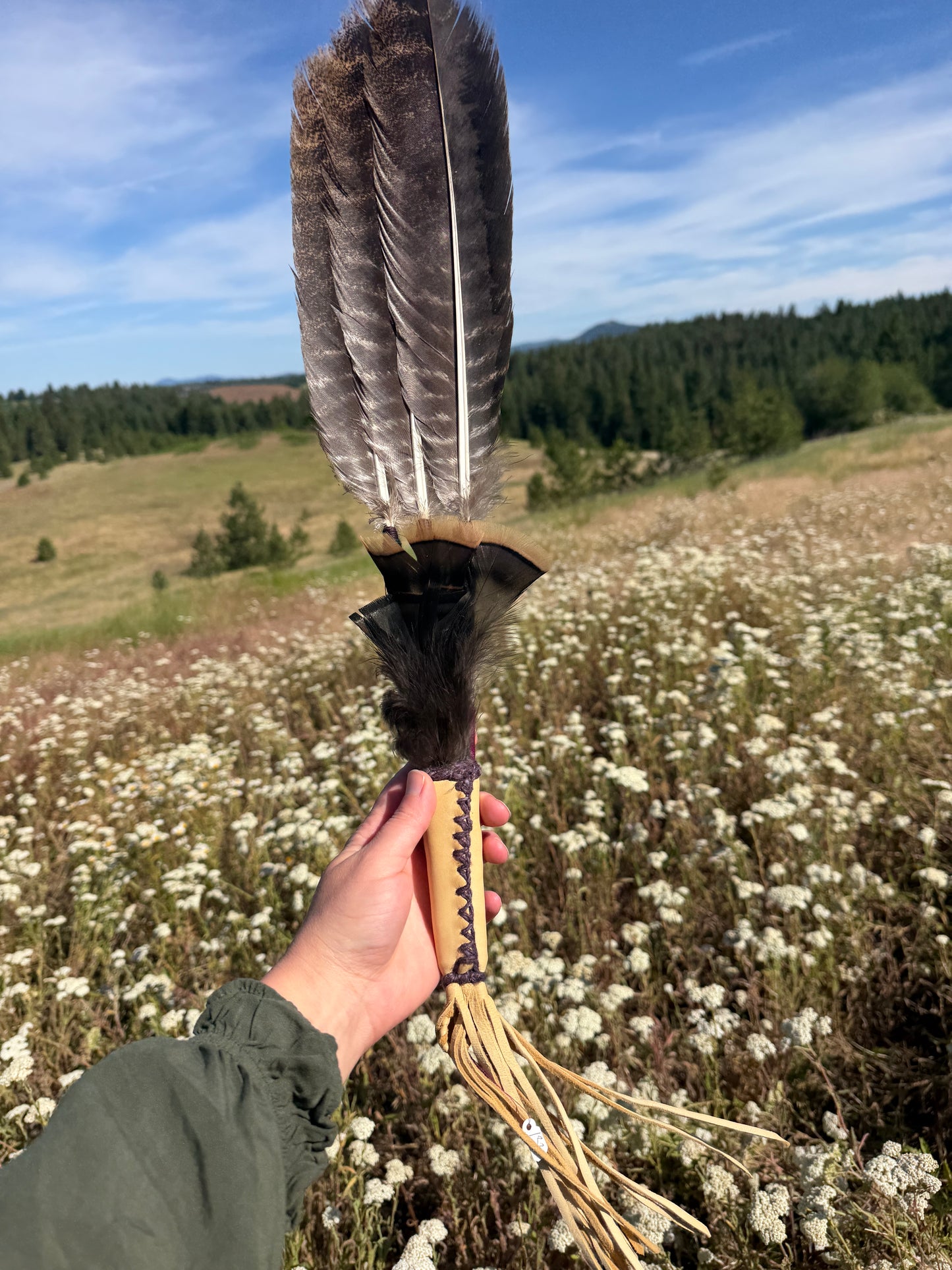 Orris- Feather Fan