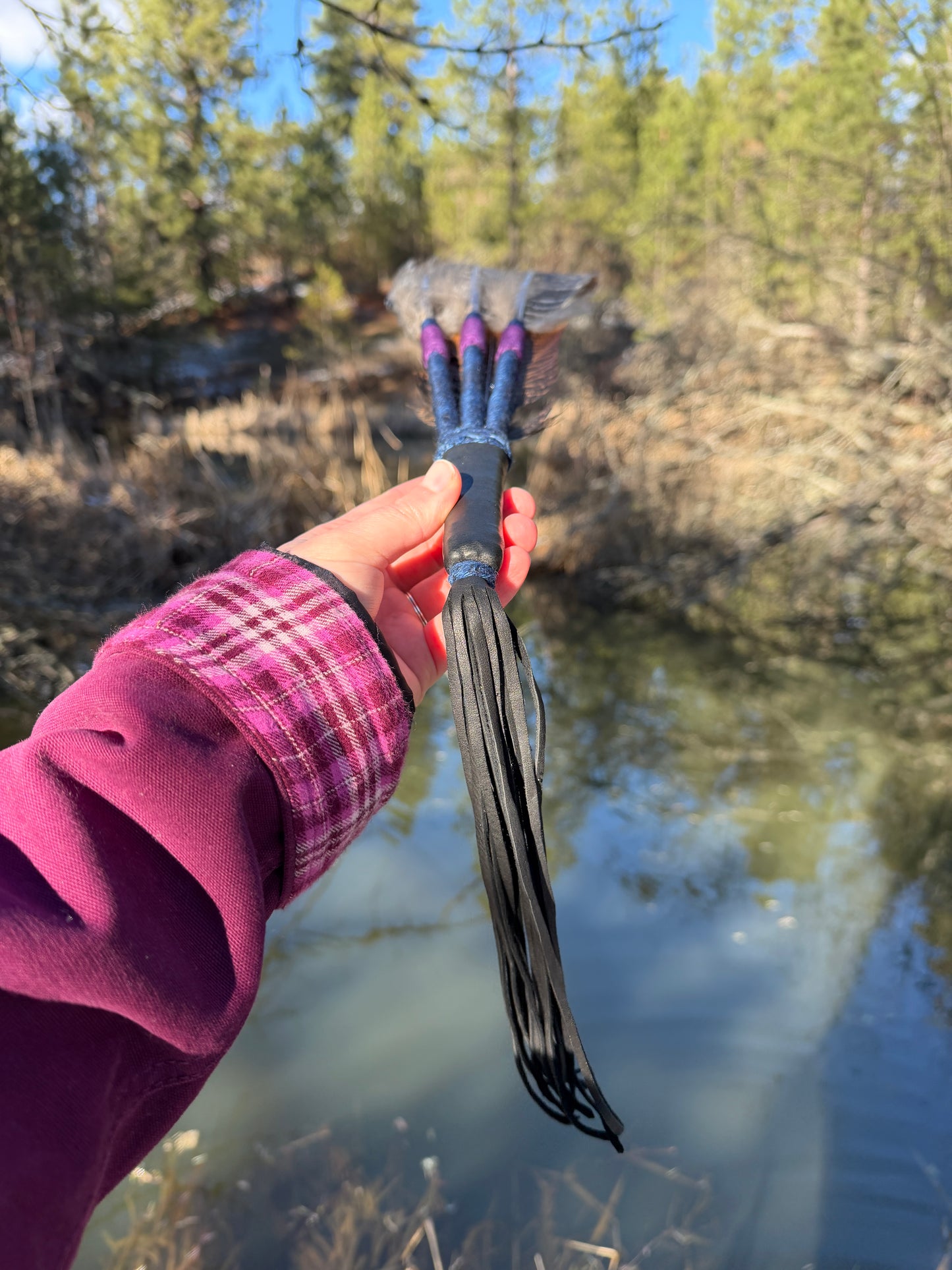 Ruta-Feather Fan