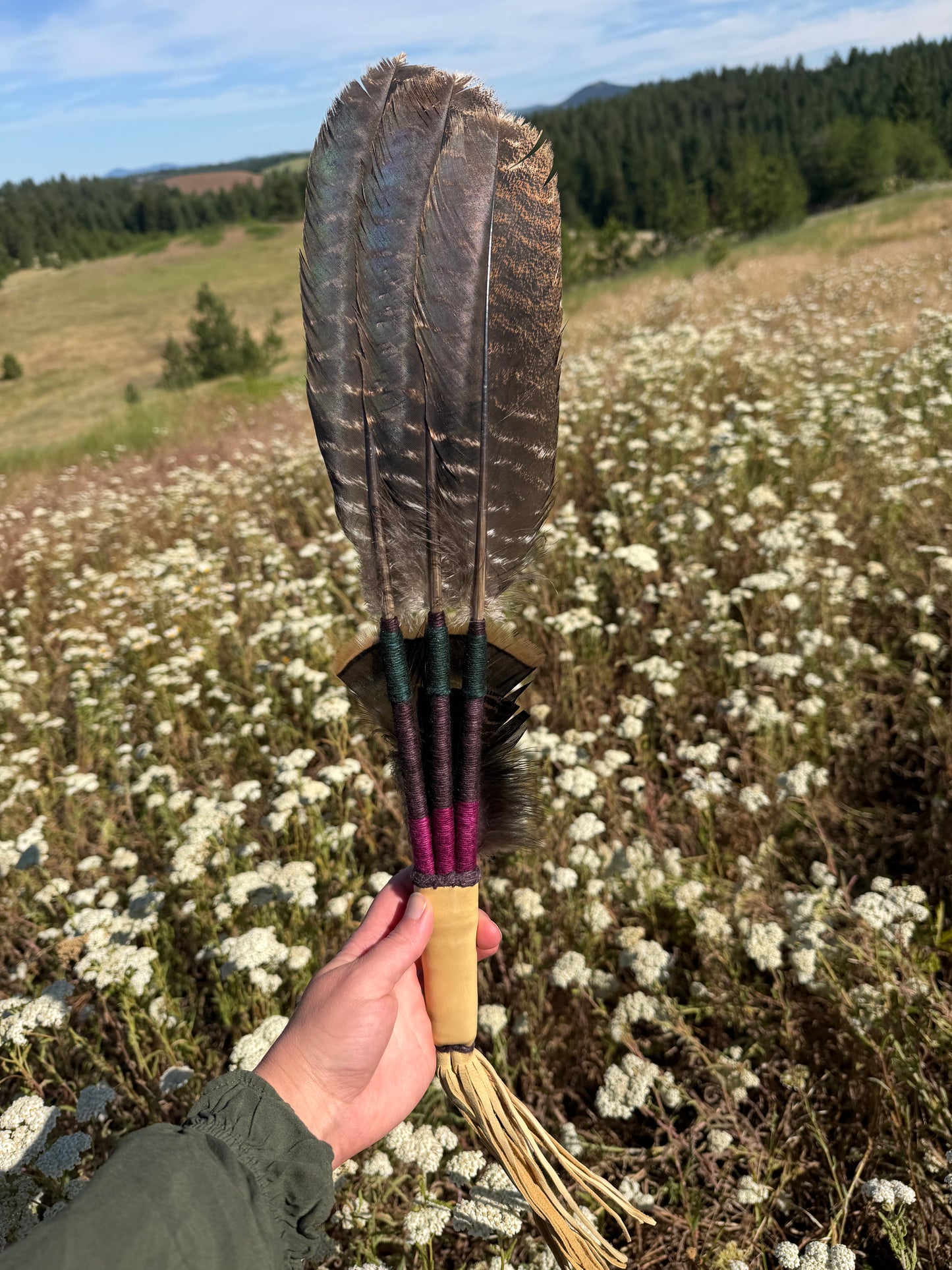 Orris- Feather Fan