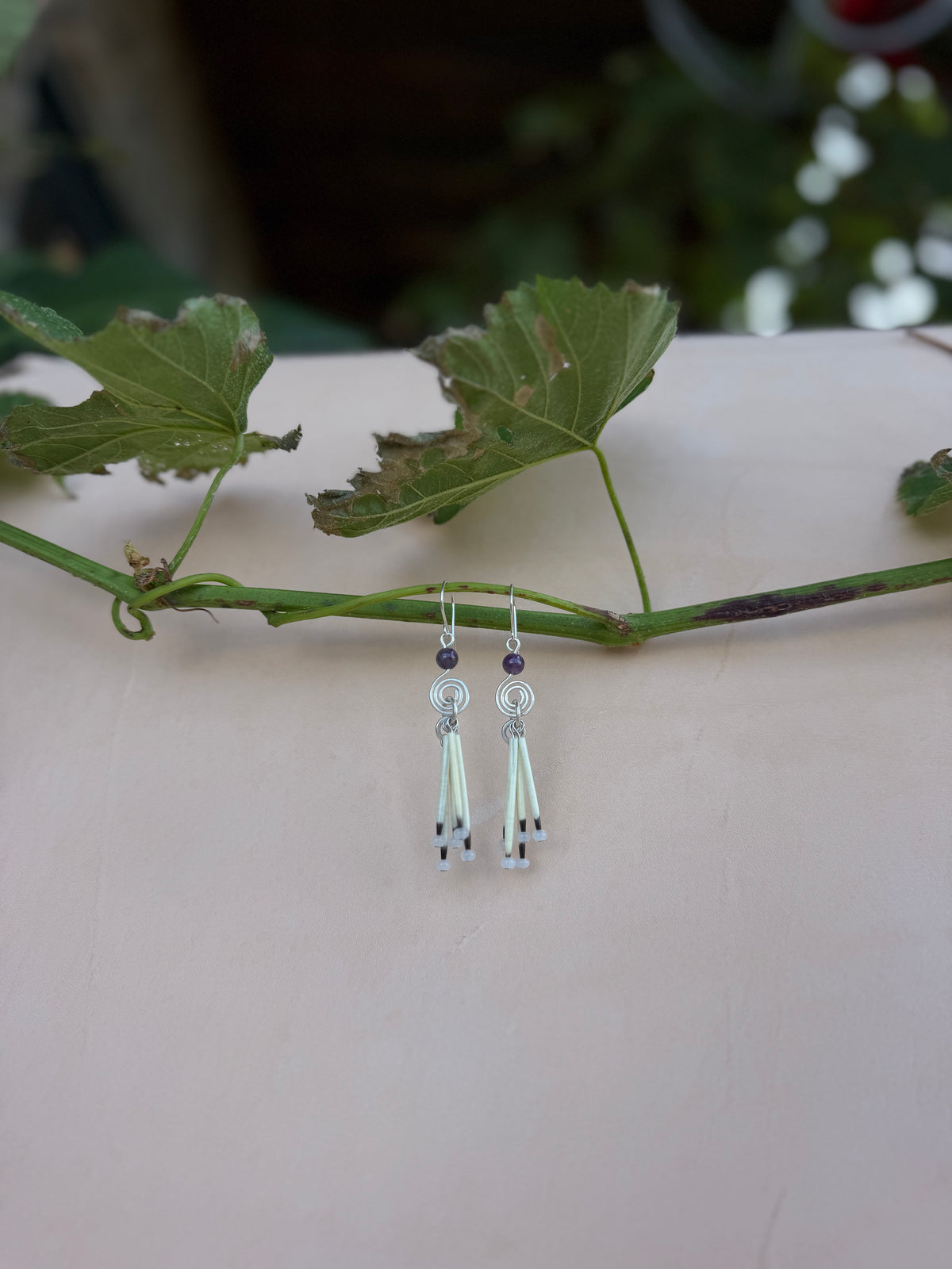 Silver Earrings-5 Quill-Amethyst Round