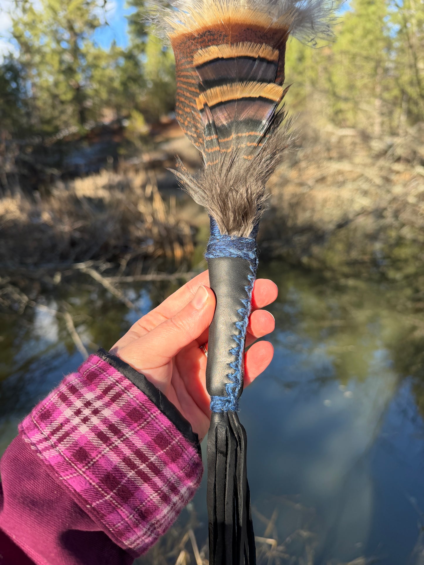 Ruta-Feather Fan